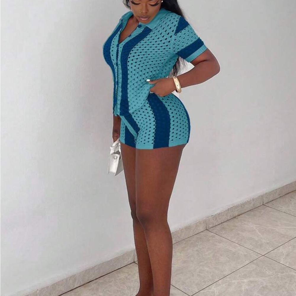 Stylish Blue Button Up Set - Picture 3 of 3